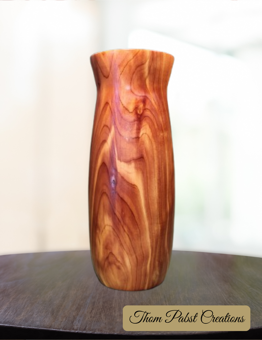 Red Cedar Vase (02)